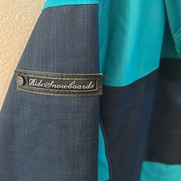 S Ride Snowboards Jacket - Picture 3 of 7